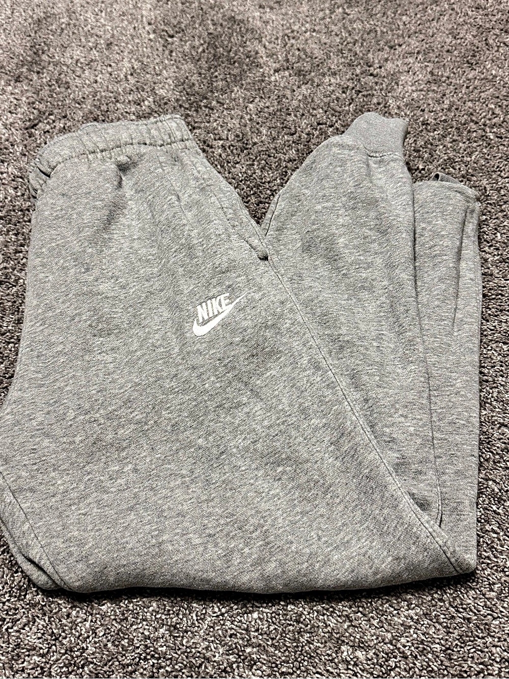 Nike Sportswear Club Fleece Joggers Gray XS